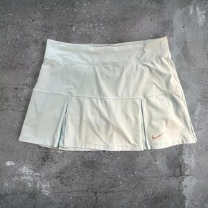 nike tennis skort tenniscore pilates clean girl coquette sporty preppy